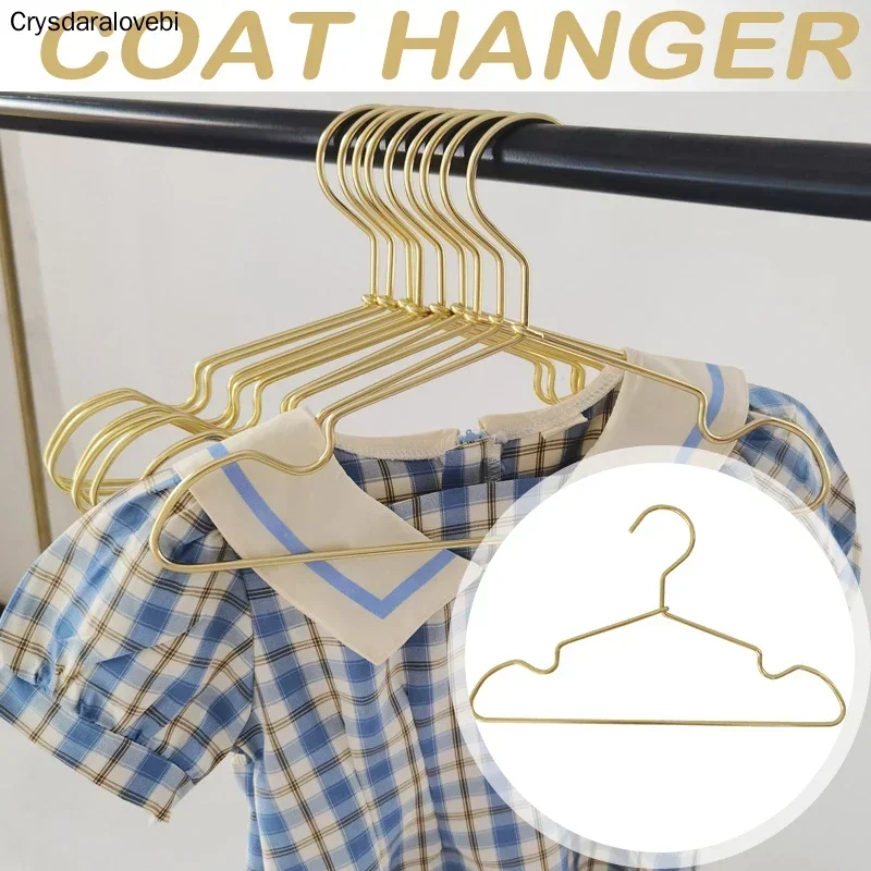 Cintres antidérapants en allia - Baby Clothing Wardrobe avis et prix